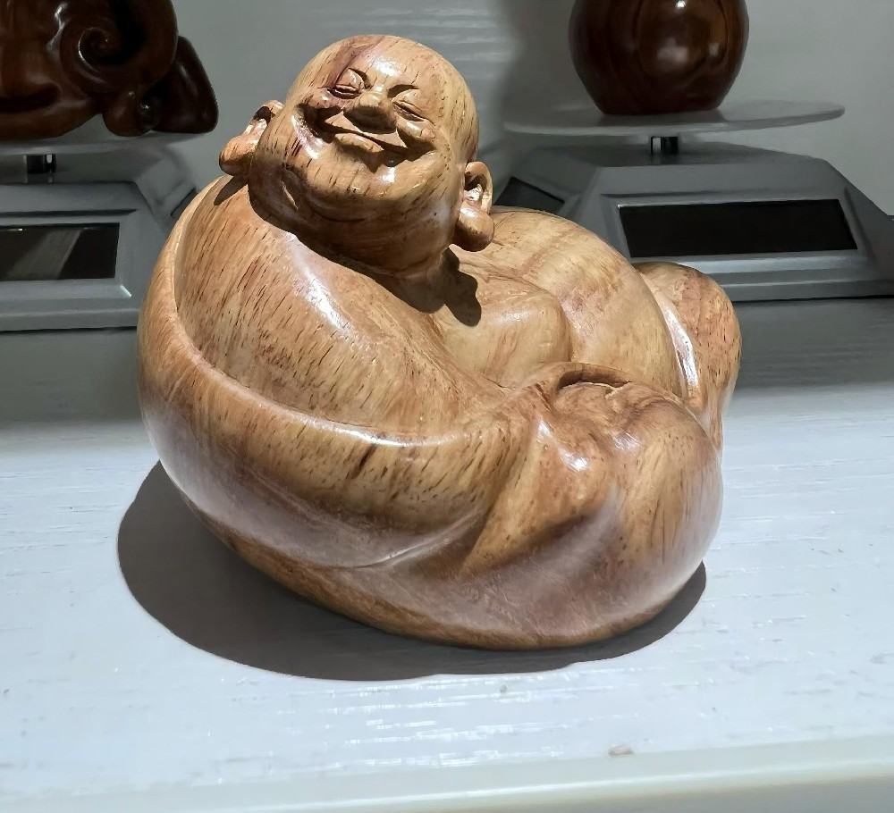 楠粤馨