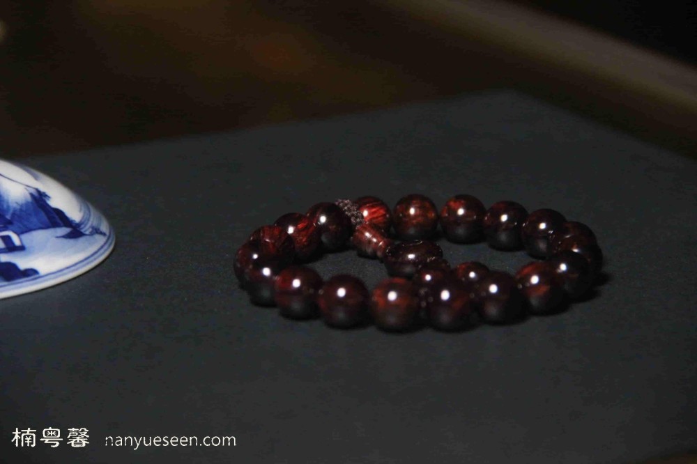手串佛祖（1.0cm）
